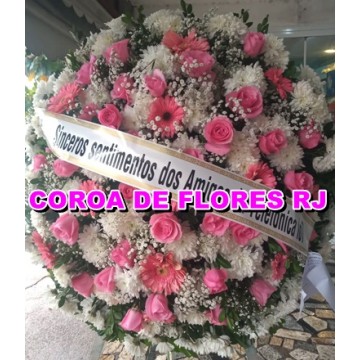 03 - COROA DE ROSAS E GERBERAS SUAVE -> TAMANHO (1,40 X 1,20 )