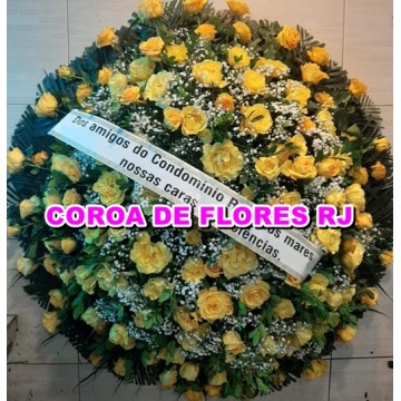 30 - COROA DE FLORES TODA DE ROSAS AMARELAS TAMANHO (1,60 X 1,20 ) 30 - COROA DE FLORES TODA DE ROSAS AMARELAS TAMANHO (1,60 X 1,20 )