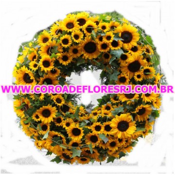 39- COROA DE FLORES EUROPÉIA GIRASSOL TAMANHO (1,50 X 1,40 )